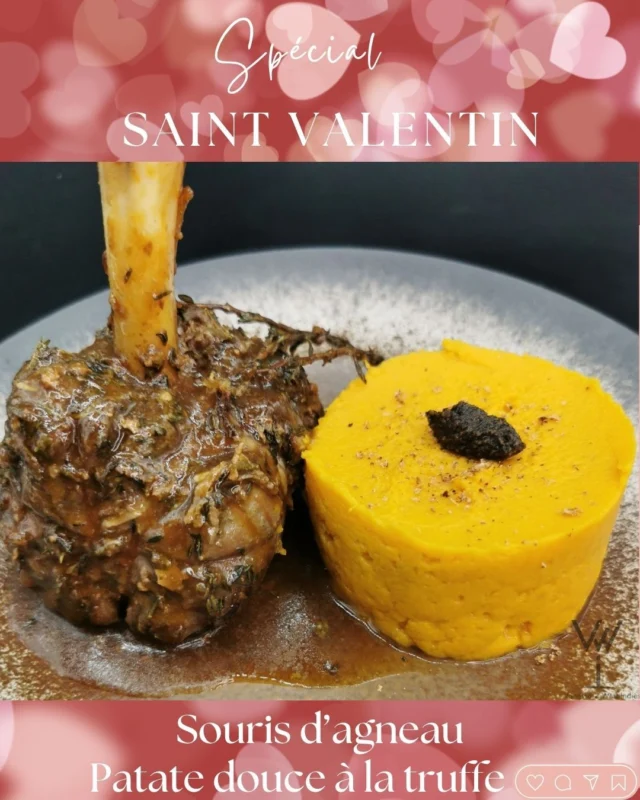 Souris d'agneau avec purée de patate douce à la truffe.  Mi on bel ti bitin!  Ingrédients :
 - 2 souris d'agneau
 - 2 cuillères à soupe d'huile d'olive
 - 1 oignon haché
 - 2 gousses d'ail hachées
 - 2 cives hachées
 - 4 piments végétariens coupés en dés
 - 1 piment coupé en dés
 - 1 branche de thym
 - Sel et poivre au goût
 - 4 cuillères à soupe de fond de veau  Pour la purée de patate douce à la truffe:
 - 4 patates douces
 - 50 g de beurre
 - 100 ml de crème fraîche
 - 1 cuillère à café de cannelle
 - 2 cuillères à soupe d'épices cajun
 - Sel et poivre au goût
 - Huile de truffe  An nou ay:  1 - Dans une grande cocotte, faites chauffer l'huile d'olive à feu moyen.
 - Ajoutez l'oignon, l'ail, les cives, les piments végétariens, le piment et le thym. Faites revenir jusqu'à ce que les légumes soient tendres.
 - Ajoutez les souris d'agneau et faites-les dorer de tous les côtés.
 - Assaisonnez avec du sel et du poivre, puis ajoutez un peu  de bouillon pour couvrir à moitié les souris d'agneau.
 - Couvrez la cocotte et laissez cuire à feu moyen pendant 1 heure, en arrosant régulièrement la viande avec son jus.
 - Préchauffez le four à 160°C.
 - Ajoutez 4 cuillères à soupe de fond de veau au jus d'agneau.
 - Transférez la cocotte en fonte au four et laissez cuire pendant encore 30mn,, en continuant d'arroser régulièrement la viande avec son jus.  2 - Épluchez les patates douces et coupez-les en morceaux.
 - Faites-les cuire dans une grande casserole d'eau bouillante salée jusqu'à ce qu'elles soient tendres.
 - Égouttez les patates douces et remettez-les dans la casserole.
 - Ajoutez le beurre, la crème fraîche, la cannelle et les épices cajun. Écrasez les patates douces jusqu'à obtenir une purée lisse.
 - Assaisonnez avec du sel et du poivre selon votre goût.
 - Ajoutez quelques gouttes d'huile de truffe et mélangez bien.  3 - Servez la souris d'agneau accompagnée de la purée de patate douce à la truffe.
 - Garnissez de persil frais.  Sieuuuuuuuuu le truc assurément est doux doudou  Bel bo,  Vanessa  #SaintValentin #SourisDAgneau #PuréeDePatateDouce #CuisineAntillaise #SaveursExotiques #Traiteurantillais